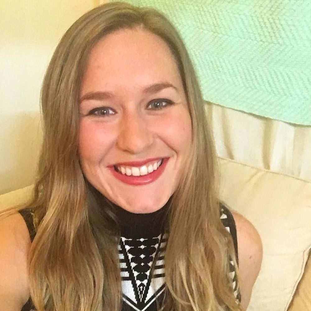 Meet your Posher, María